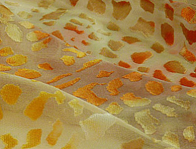 illustration de Collection printemps-t 2010 : une mousseline de soie...