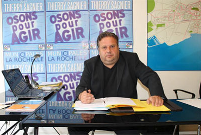 illustration de La Rochelle municipales 2014 : Thierry Sagnier inaugure sa permanence de campagne, jeudi 14 novembre 2013