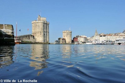 illustration de Le monument prfr des Franais : les Tours de la Rochelle reprsenteront le Poitou-Charentes en finale sur France 2, samedi 20 septembre !