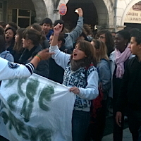 Photo  de   photo ubacto - Manifestations lycens La Rochelle 14 octobre 2010