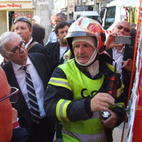 Photo  de  Photo ubacto.com - PC de crise, incendie de l'Htel de Vile de La Rochelle - 28 juin 2013